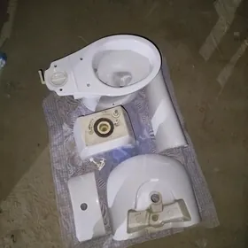 комплект унитаз и раковина