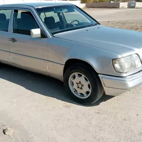 Mercedes-Benz E280 1993
