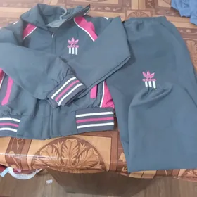 спортивный костюм для девочки