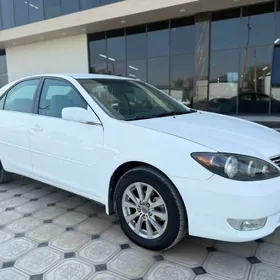 Toyota Camry 2005