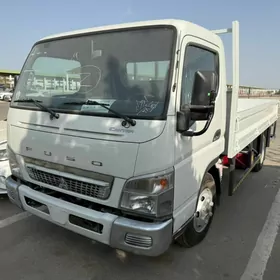 Mitsubishi Canter 2025