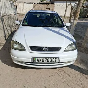 Opel Astra 2001