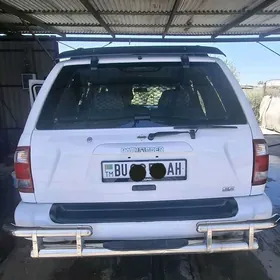 Nissan Pathfinder 2003