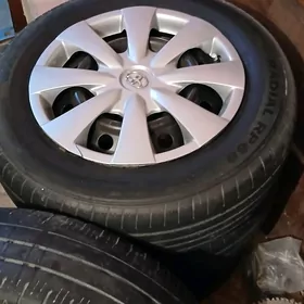 Toyota corolla 15lik teker