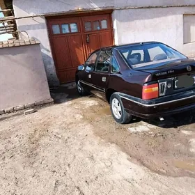 Opel Vectra 1992