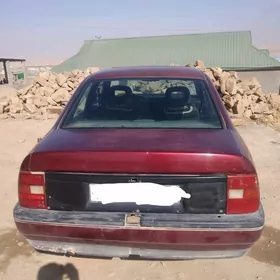 Opel Vectra 1992