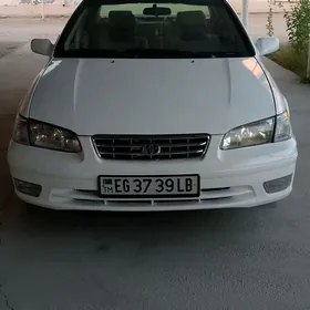 Toyota Camry 1998