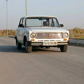 Lada 2104 1983