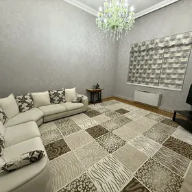 Moskowski 5etž 4kom 195m²