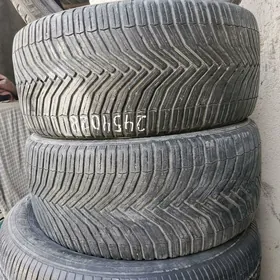 245 40 18 teker Michelin