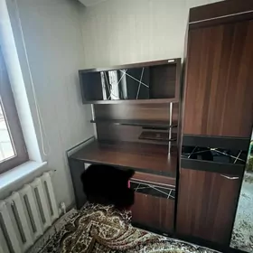 Šfaner. kamputer sto