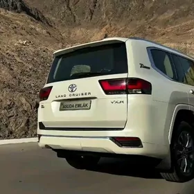 Toyota Land Cruiser 2022