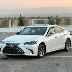 Lexus ES 350 2019