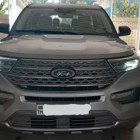 Ford Explorer 2021