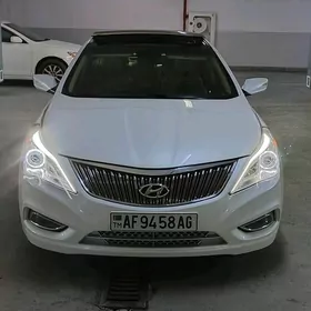 Hyundai Azera 2012