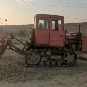MTZ 82 1982
