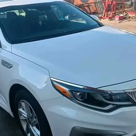 Kia Optima 2019