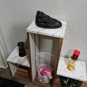 полка для цветов