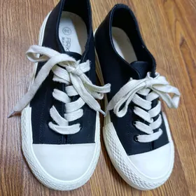 Туфли кроссовки ботинки