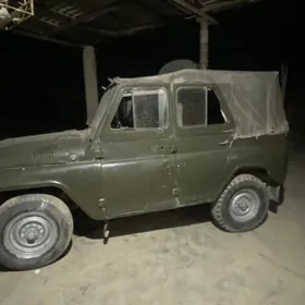 UAZ 469 1985