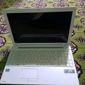 ноотбук Toshiba Batarey gerek
