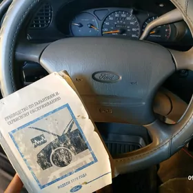 Ford Taurus 1998