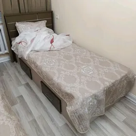 Кровати 180х90см