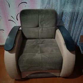 Кресла 2 штуки