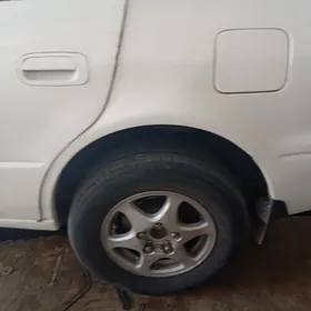 Toyota Camry 1995