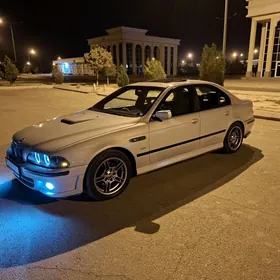 BMW E39 2003