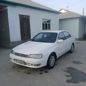 Toyota Corona 1996
