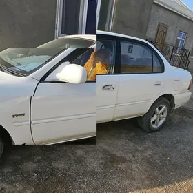 Toyota Corolla 1995