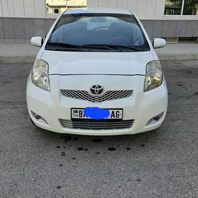 Toyota Yaris 2010