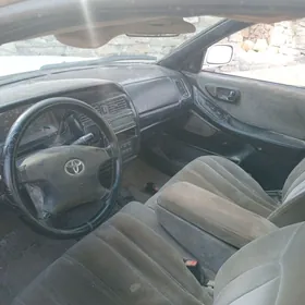 Toyota Avalon 1995