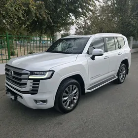 Toyota Land Cruiser 2023