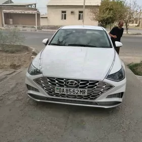 Hyundai Sonata 2021