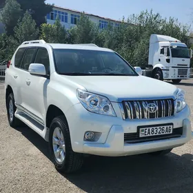 Toyota Land Cruiser Prado 2012