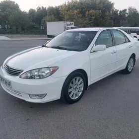 Toyota Camry 2005