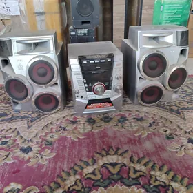 музыкальный центр