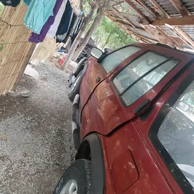 Nissan Pathfinder 1997