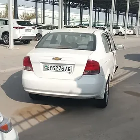 Chevrolet Aveo 2004