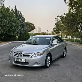 Toyota Camry 2011