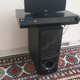 Domaşny kinoteatr LG