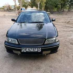 Nissan Cefiro 1995