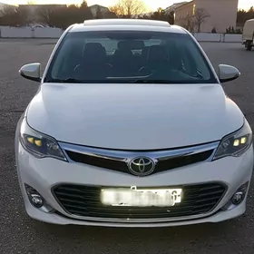Toyota Avalon 2013