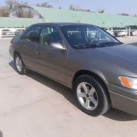 Toyota Camry 1997