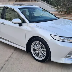 Toyota Camry 2020