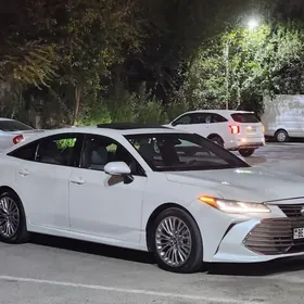 Toyota Avalon 2020