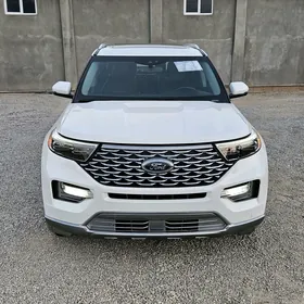 Ford Explorer 2021