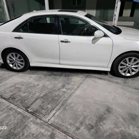 Toyota Camry 2011